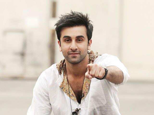 Ranbir Kapoor: अजय देवगन के बाद अब रणबीर कपूर भी करने वाले हैं ओटीटी प्लेटफार्म पर डेब्यू