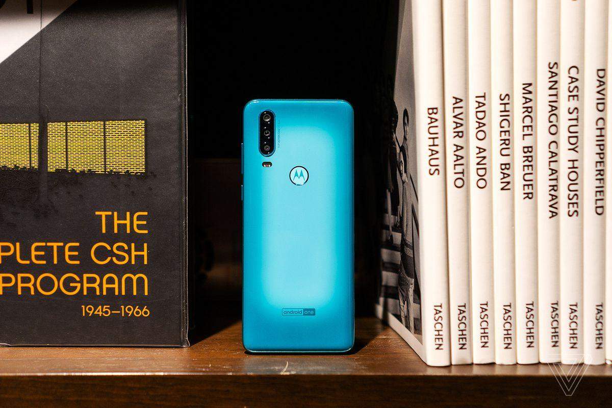 Motorola One Action स्मार्टफोन भारत से बाहर पेश किया जा सकता है