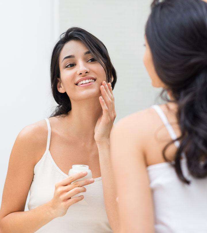 Skin Care: त्वचा को चमकदार बनाने के लिए सोने से पहले इन ब्यूटी टिप्स का पालन करें