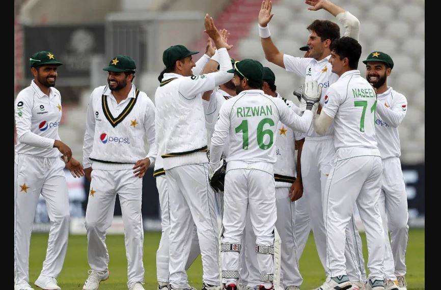 ENG vs PAK:मैनचेस्टर टेस्ट में  पाकिस्तान ने इंग्लैंड को दिया 277 रनों का लक्ष्य