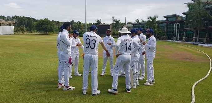 वेस्टइंडीज के खिलाफ नंबर वाली टेस्ट जर्सी पहनकर खेली गई टीम इंडिया 