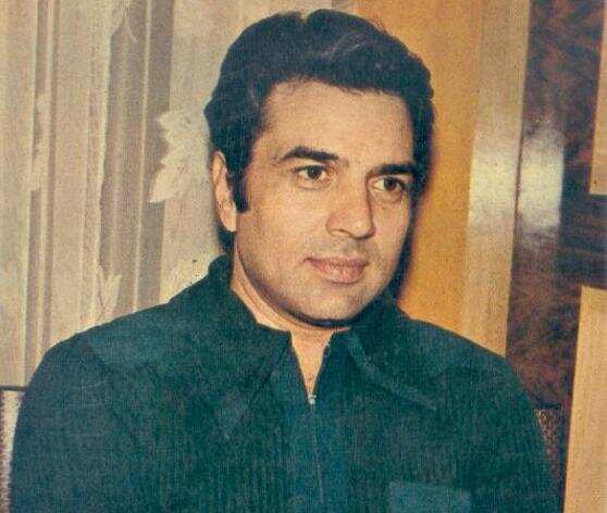 Dharmendra Birthday : अपने दमदार अभिनय और डायलॉग के चलते बॉलीवुड में बनाई अपनी अलग पहचान