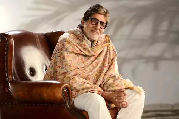 Few Powerful Quotes by Amitabh Bachchan That Left Heavy Impact On Us