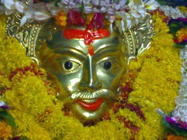 Kaal bhairav jayanti: 7 दिसंबर को कालभैरव जयंती, जानिए इनकी पूजा से होने वाले लाभ