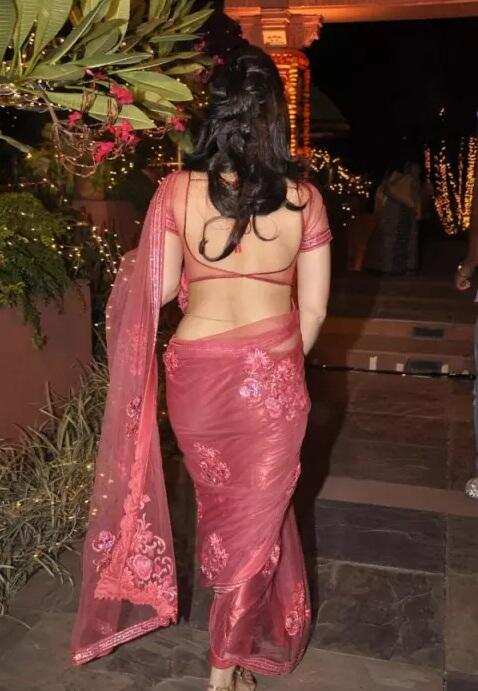 बॉलीवुड अभिनेत्रियों को भी खूबसूरती में मात देती हैं संजय दत्त की पत्न