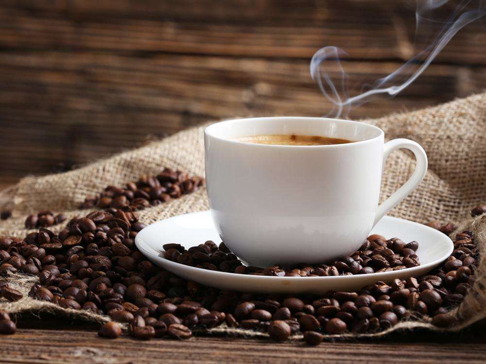 धरती का बढ़ता तापमान, बिगाड़ रहा कॉफी की उत्पादक क्षमता को