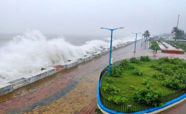Cyclone Nivar: तमिलनाडु में कल दस्त देगा ‘निवार’, NDRF ने संभाला मोर्चा….