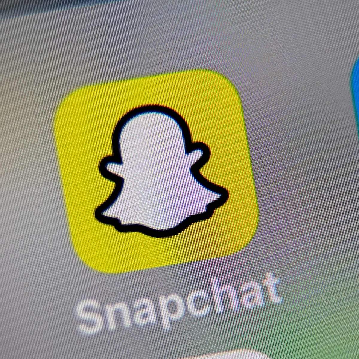 Snapchat पर प क सर ल इक फ ल टर क उपय ग क स कर