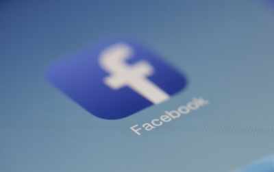 Facebook अब वह प स ट नह हट एग ज नम क र न क ल ब म त य र ह न क द व क य गय ह