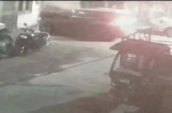 वीडियो में देखें अजमेर में डांस पार्टी करने से टोका तो महिला को कार से टक्कर मार घसीटा, भाई और उसके दोस्त को पीटा