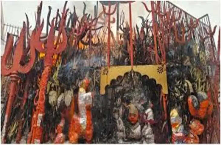 ईडाणा माता ने 11 महीने बाद किया अग्नि स्नान, 12 फीट तक उठीं लपटें, प्रतिमा सुरक्षित