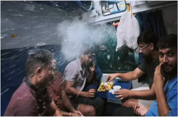 दुरंतो एक्सप्रेस के AC कोच पर पथराव, पैसेंजर्स के खाने में गिरे कांच के टुकड़े; 1 मिलियन लोगों ने देखा वायरल वीडियो