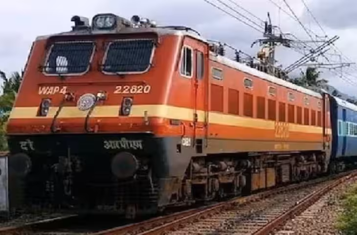 लखनऊ-गोरखपुर रूट की कई ट्रेनें बदले मार्ग से चलेंगी, कइयों के स्टॉपेज कम किए गए