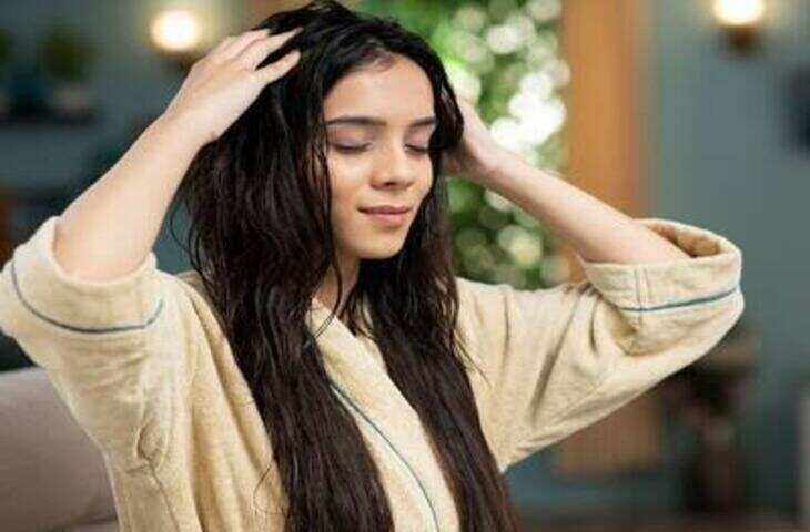 Oud Oil for Hair: झड़ते बालों के बीच चर्चा में आया ऊद ऑयल, जानें बालों के लिए इसके संभावित फायदे