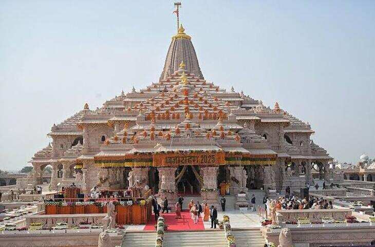 चढ़ावा चोरी मामले में FIR दर्ज, 8 आरोपी नामजद; वीडियो में देंखे चंपत राय के इस्तीफे की खबर का खंडन