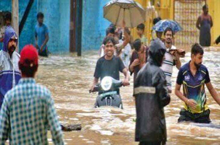 देशभर में मानसून का कहर: बिलासपुर में टूटा 93 साल पुराना बारिश का रिकॉर्ड, वीडियो में जाने यूपी के सभी 75 जिलों में अलर्ट