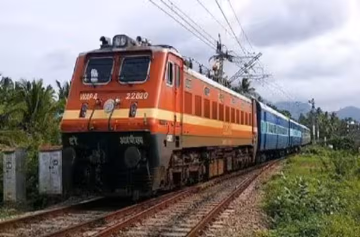 दमोह में एक घंटे में उजड़ा पूरा परिवार, बेटे के सुसाइड की खबर के बाद मां-बाप ने भी दी जान