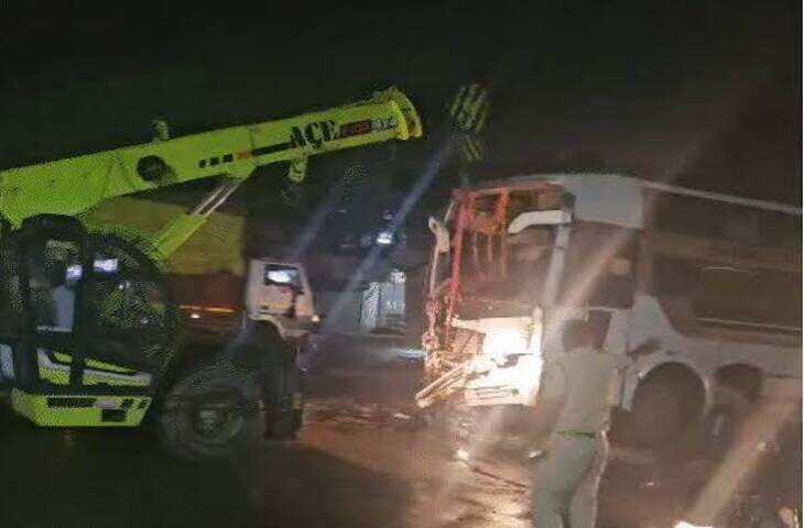 MP Road Accident Report: मध्य प्रदेश की सड़कों पर हर दिन 142 हादसे, रोज 40 लोगों की मौत; संसद में पेश आंकड़ों ने बढ़ाई चिंता