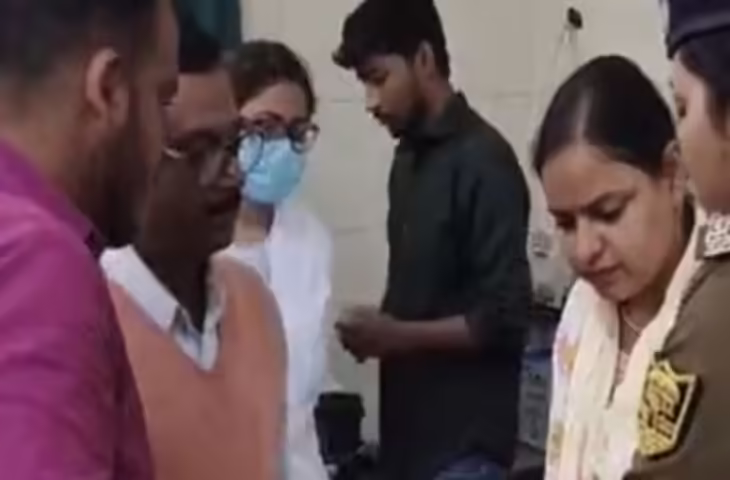 पुलिस अधीक्षक कार्यालय के बाहर महिला ने अपनी नस काटी, खुद को बताया अधिकारी की पत्नी