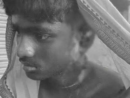 सीवान में दशहरा मेले के दौरान नाटक मंचन में लगी आग, 12 लोग झुलसे; बच्चे समेत 4 की हालत गंभीर