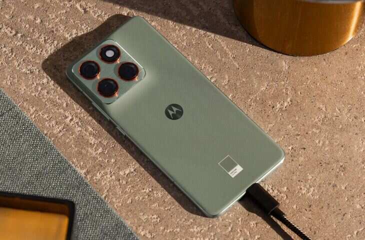 Motorola Edge 70 खरीदने का सही समय: पहली सेल में मिल रही बंपर छूट और एक्सक्लूसिव ऑफर्स​​​​​​​