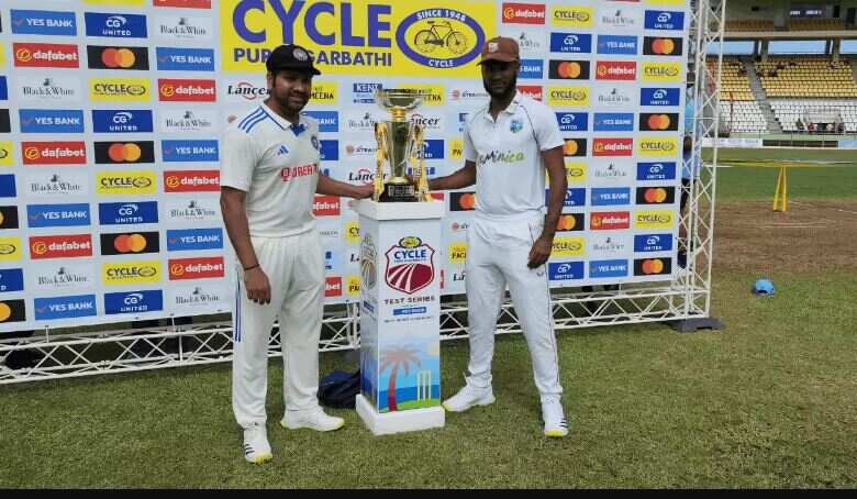 IND vs WI 1st Test Live Score-1--111