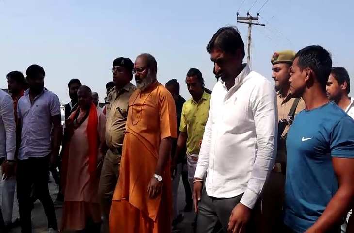 CM Yogi की निंदा करने के बाद Yeti Narasimhanand ने वीडियो जारी कर मांगी माफी