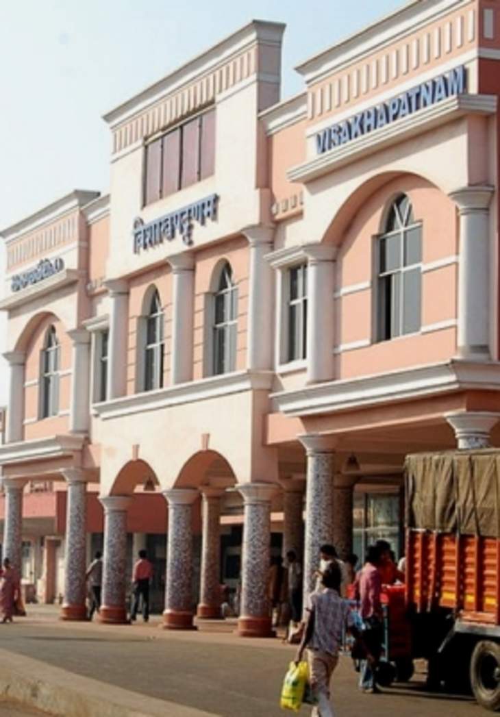 Visakhapatnam ग्रीन रेलवे स्टेशन घोषित !
