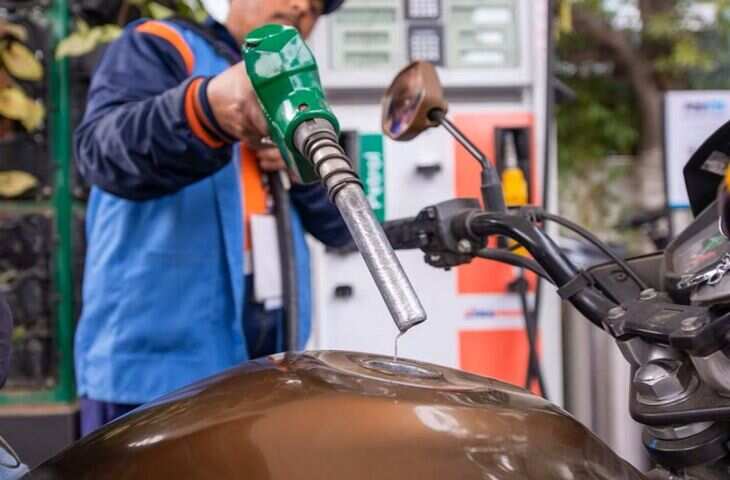 &nbsp;Petrol Diesel Price Today : 11 जुलाई को जारी हुए नए फ्यूल रेट, घर से निकलने से पहले जान लें अपने शहर में कितना है भाव​​​​​​​