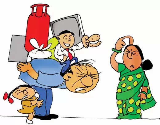 Gopalganj रसोई गैस की महंगाई से बिगड़ा आम लोगों के किचन का बजट