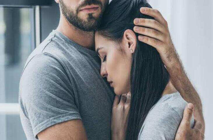 बॉयफ्रेंड के अचानक जाने से गहराया डिप्रेशन? एक्सपर्ट से समझें इस मानसिक दर्द से बाहर आने का सही रास्ता