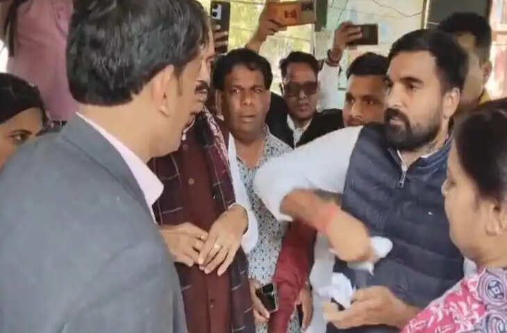 जोधपुर में युवा कांग्रेस की 'मनरेगा बचाओ पदयात्रा' में विवाद, विधायक ने ज्ञापन फाड़कर अधिकारी पर फेंका