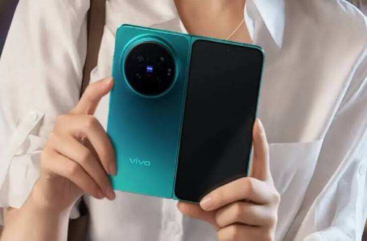 Vivo X Fold Offers: नए फोल्डेबल फोन पर धमाकेदार लॉन्च ऑफर्स, जानें EMI प्लान और एक्सचेंज डिस्काउंट की पूरी डिटेल
