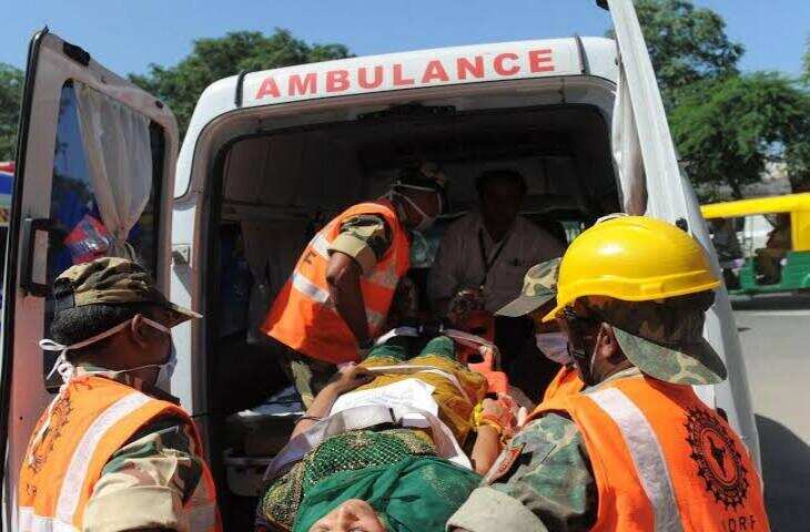जयपुर में बंदरों से बचने के दौरान छत से गिरी महिला की मौत, बेटियों की सगाई से पहले घर में छाया मातम