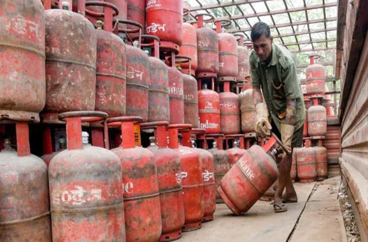 LPG Price Today 4 August 2026: पटना में ₹1,031.50 का घरेलू गैस सिलेंडर, जानें आपके शहर में क्या है आज के ताजा भाव&nbsp;