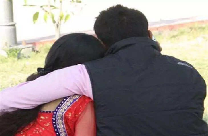 पति-पत्नी और 'वो' का ड्रामा... अमेरिका में नौकरी करने गए पति पर पाकिस्तान महिला से अवैध संबंध का आरोप, पत्नी ने थाने में दर्ज कराई प्राथमिकी