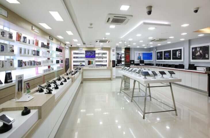 फोन यूजर्स के लिए बुरी खबर! नए साल में बढ़ने लगे स्मार्टफोन्स के दाम, डिस्काउंट भी मिलेगा कम&nbsp;