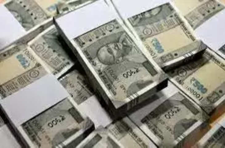 Jhansi बीजेपी नेता की जेब से उड़ाए बीस हजार रुपए