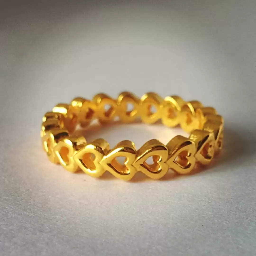 Green Colour Stone Gold Ring | Gold Green Stone Ring | Gold Lakshmi Balaji  - YouTube