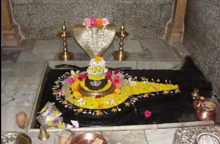 राजस्थान का एक ऐसा चमत्कारी मंदिर जहाँ पूजा करने से हमेशा के लिए खत्म हो जाते है पति-पत्नी के झगड़े, वीडियो में जाने कहां स्थित है ये मंदिर&nbsp;