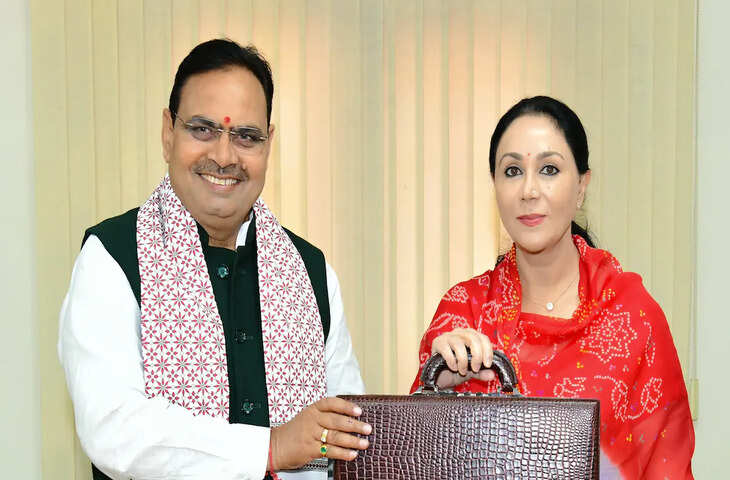 Rajasthan Budget 2025: एक साल में 1.25 लाख भर्तियां, विश्वकर्मा युवा उद्यमी योजना की शुरूआत, युवाओं के लिए खास