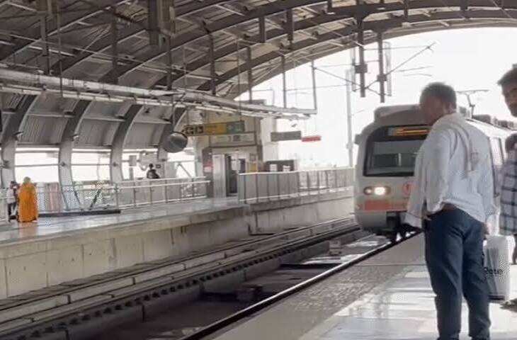 जन्माष्टमी पर जयपुर मेट्रो का बड़ा फैसला: 218 फेरे लगाएगी ट्रेन, वीडियो में जाने रात 1 बजे तक चलेगी सेवा; परकोटे में वाहनों की एंट्री बंद