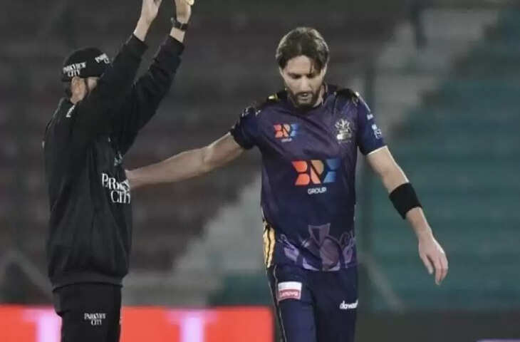 PSL 2022 Shahid Afridi--11