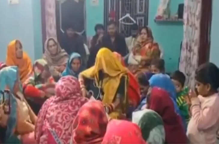 आजकल खूब धूम मचा रही है ये घूंघट वाली बहुरानी, गिटार के साथ सुरीली आवाज ने कर दिया वायरल