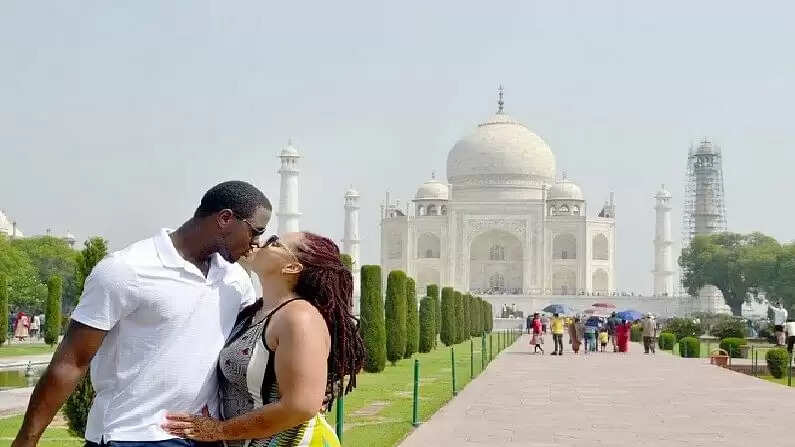 carlos brathwaite  jessica felix