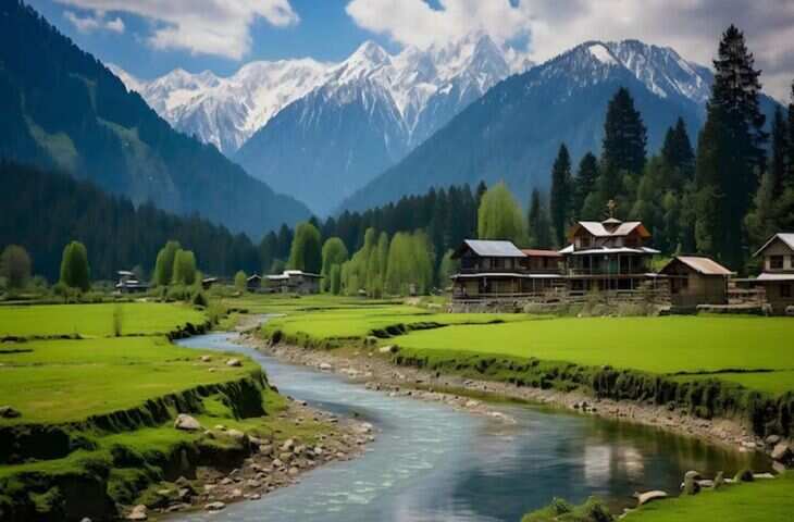 बिकुल भीड़ से दूर नए साल में घूम आये भारत की ये&nbsp;अंडररेटेड टूरिस्ट लोकेशंस,&nbsp;मिलेगा शानदार अनुभव और खूबसूरत नज़ारे&nbsp;