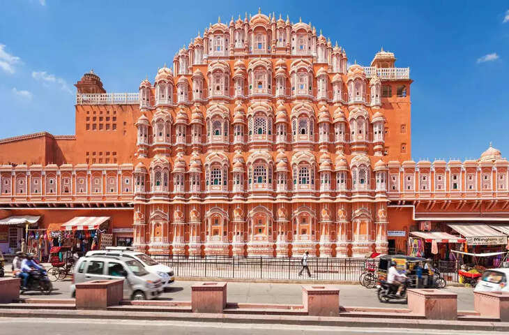 10 हजार से सस्ते में घूमें राजस्थान, ये 5 स्पॉट पर जाना न भूलें