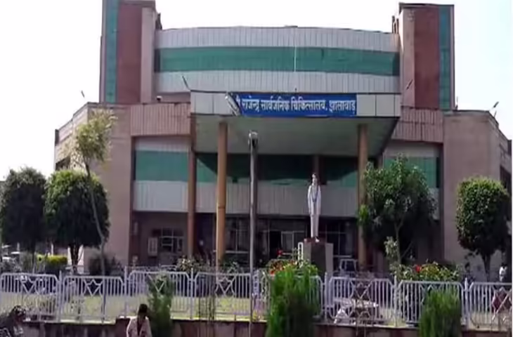 झालावाड़ में शॉर्ट सर्किट से अस्पताल में लगी भीषण आग, आईसीयू से 50 मरीजों को सुरक्षित निकाला