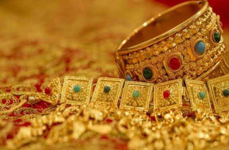 Gold and SilverPrice Today: सोने की कीमतों में लगा ब्रेक, 600 रुपये सस्ता हुआ गोल्ड; जानें आपके शहर में आज का भाव