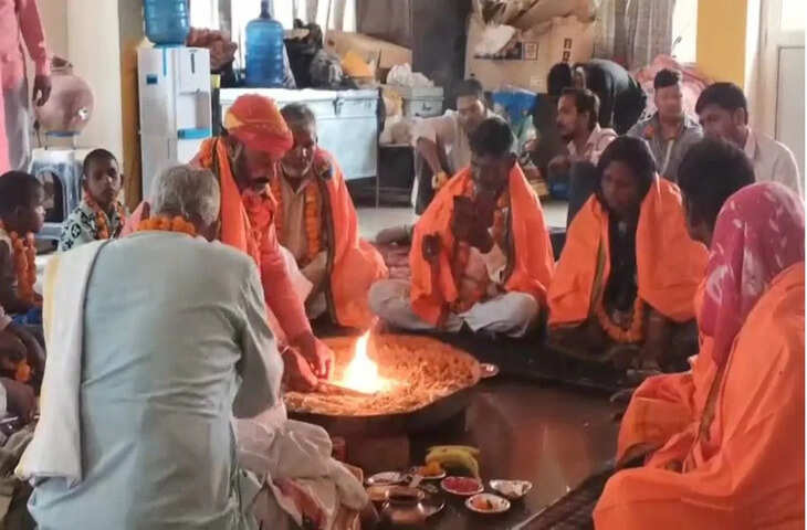 8 मुस्लमानों का धर्म परिर्वतन, इस्लाम छोड़ हिंदू धर्म में घर वापसी की